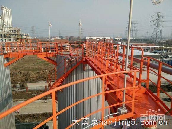 南京钢结构除锈 喷漆 刷漆、铁围栏除锈翻新