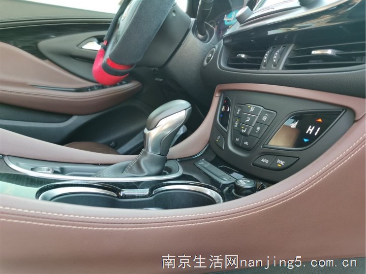 不看资质不限户籍两证一卡当天提车